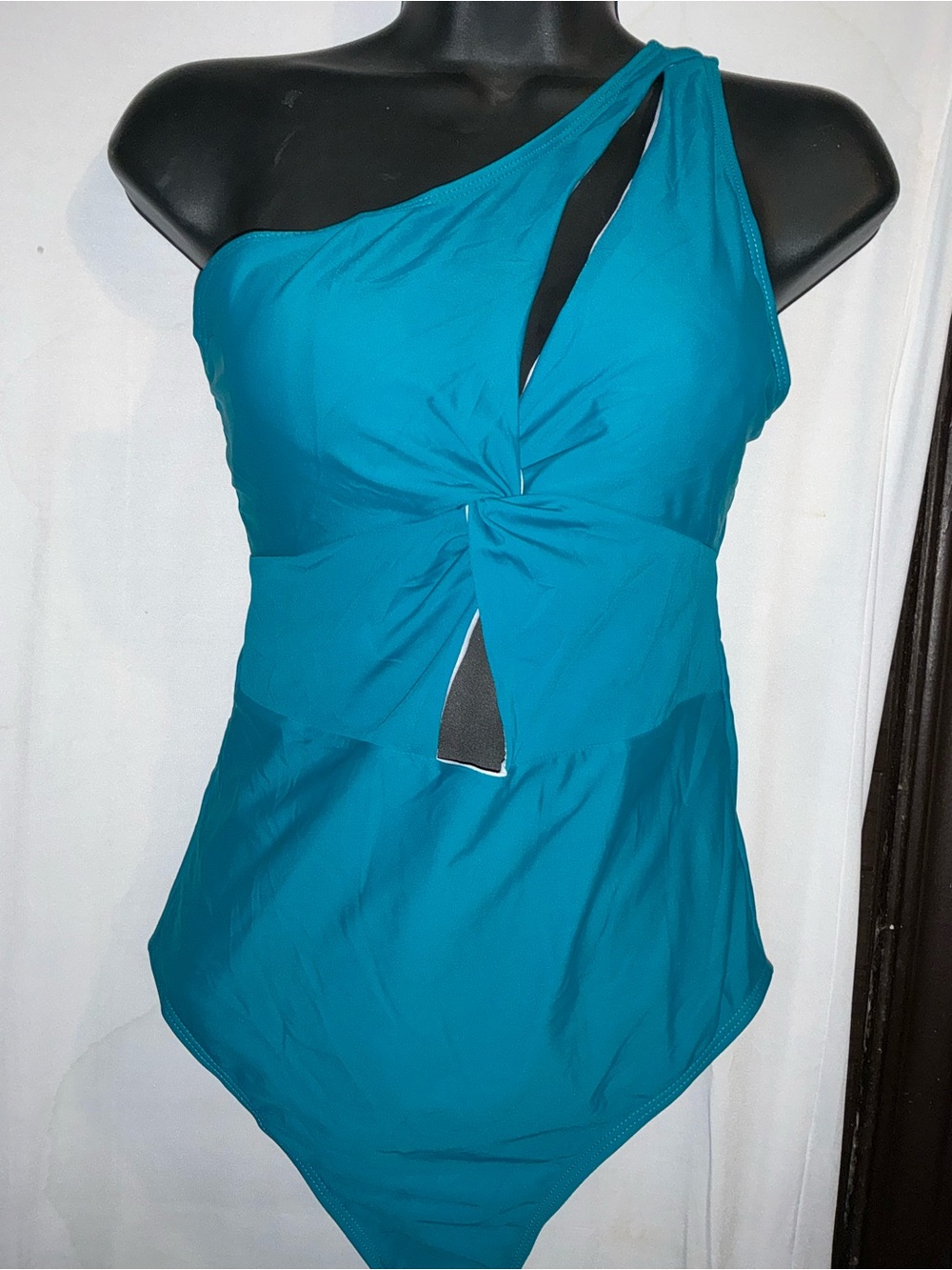 Goddess Boutique One-Shoulder Teal Twist Front Swimsuit Medium NWOT | Chic Retro